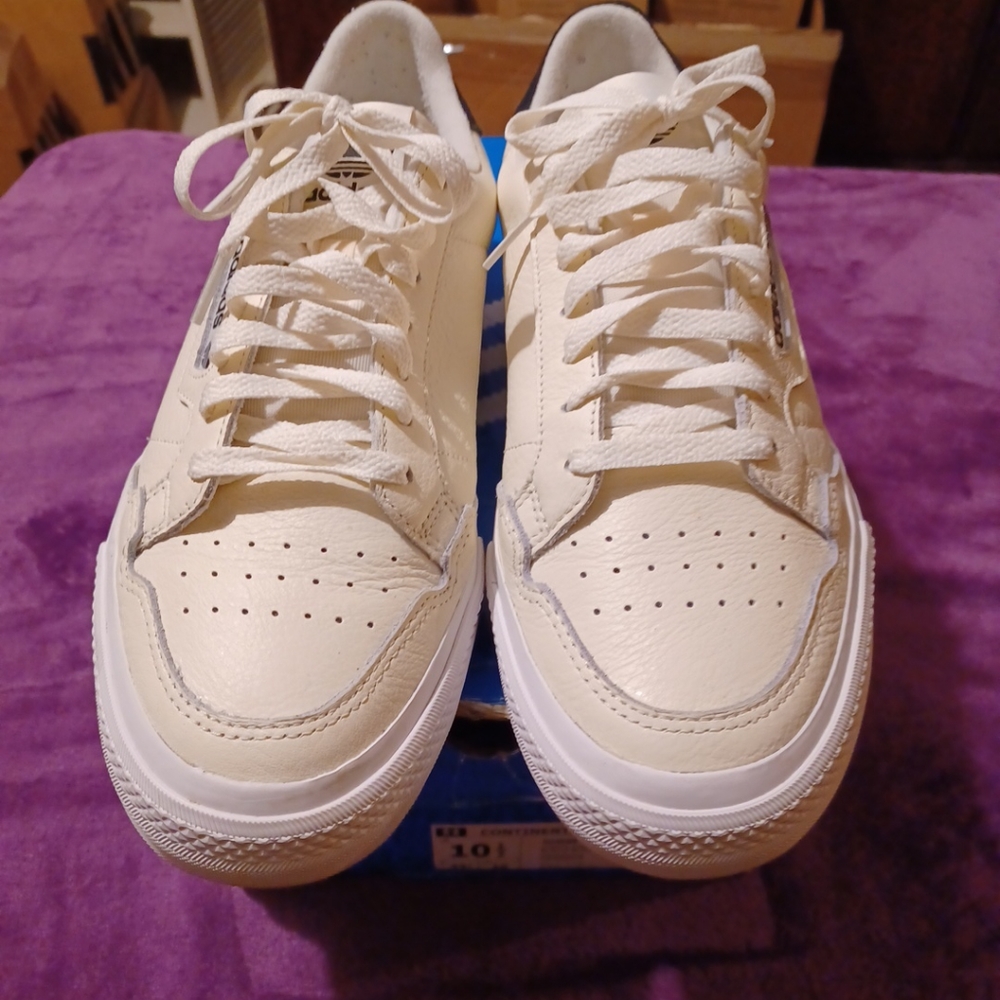 Adidas Continental Originals Mens sz. 10.5